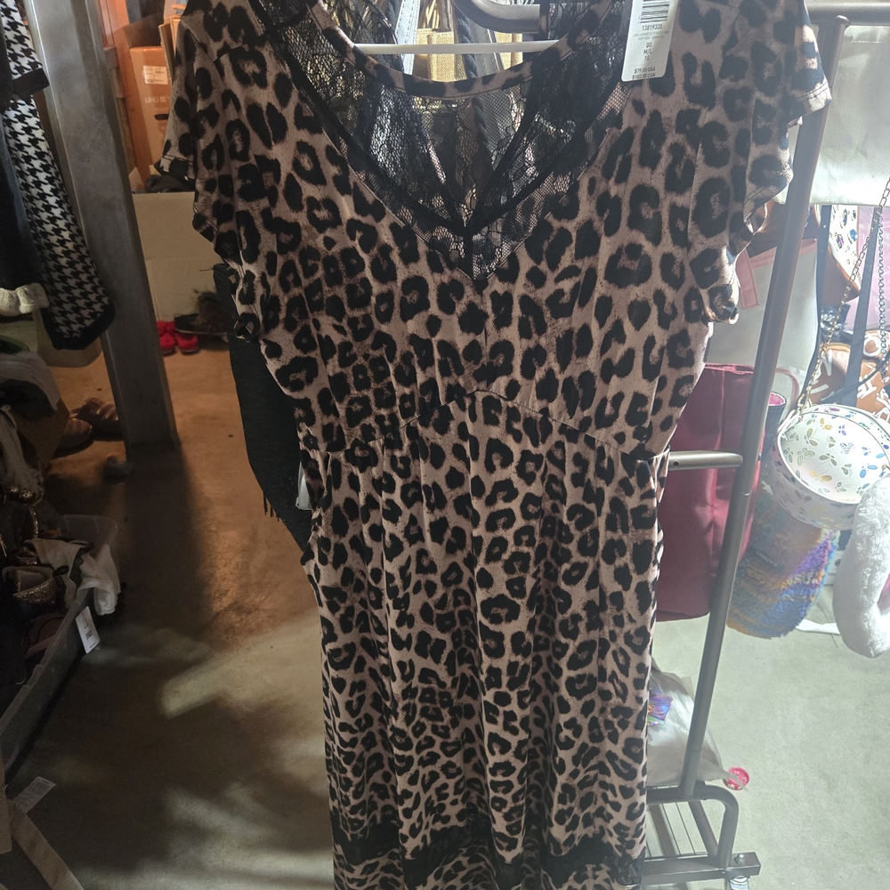 Leopard Print Dress with Lace Detail